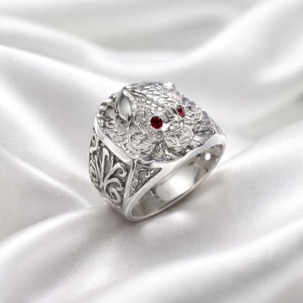 Engraved Men’s Silver Ring