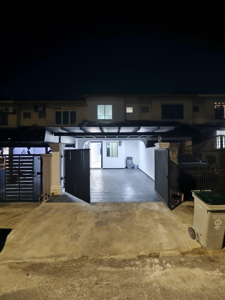 [FOR SALES] Bandar Seri Alam Double Storey Low Cost House 3bed Fully Renovated Masai Johor