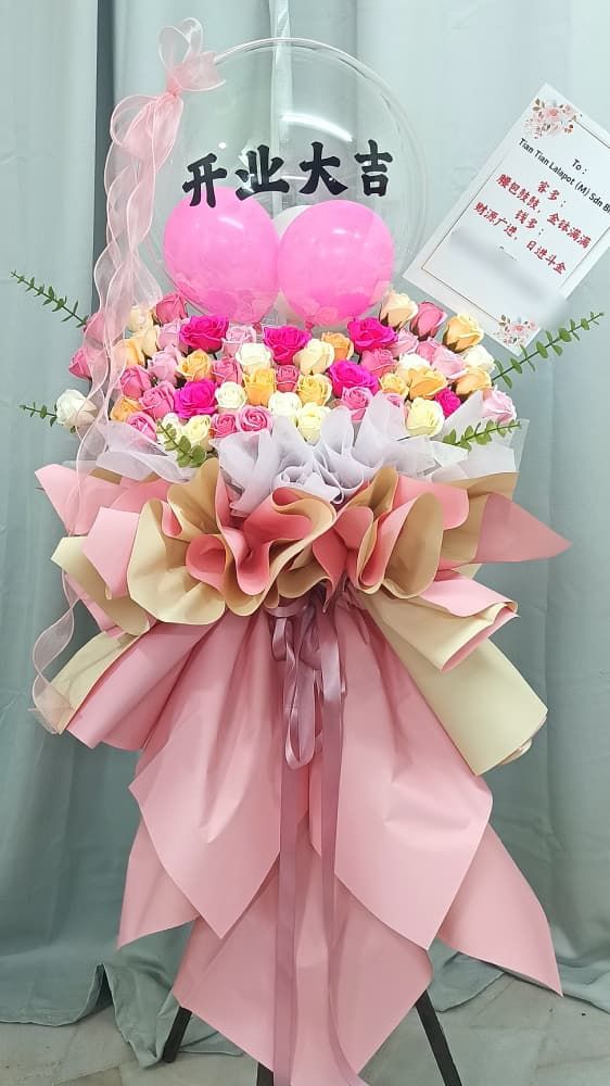 Opening soap flower stand