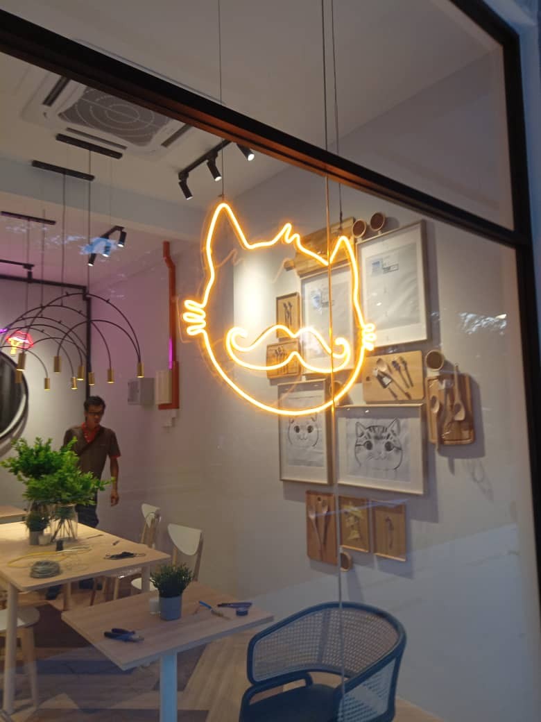 PAKAR PAPAN TANDA NEON LED AT RAWANG | KEPONG | SRI PETALING | BUKIT JALIL