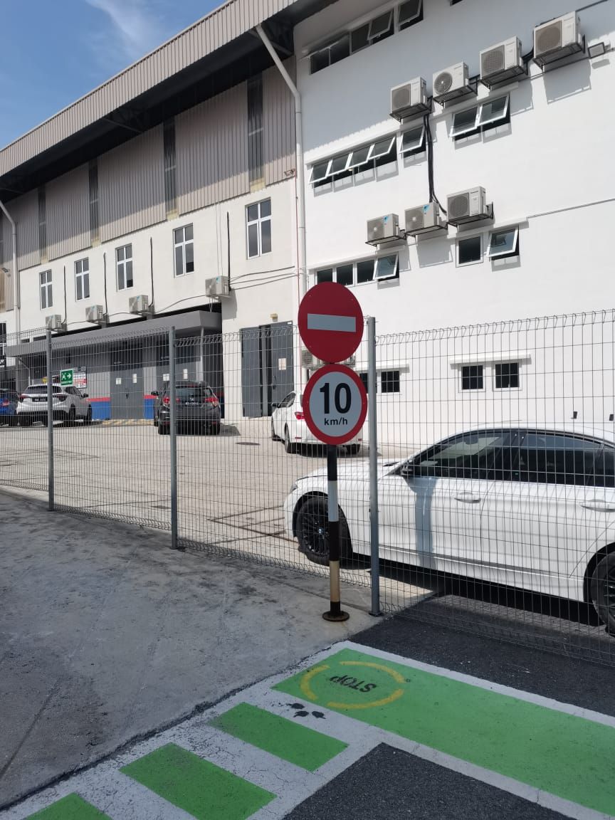 STOP ROAD SIGNAGE SPECIALIST AT MALAYSIA | SELANGOR | KUALA LUMPUR (KL)