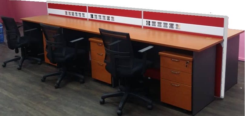 6pax office table and partition divider with wire trunking
