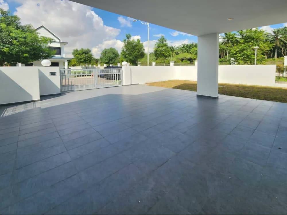 Eco Summer, Jalan Ekoflora 5 @Double Storey Terrace House FOR SALE
