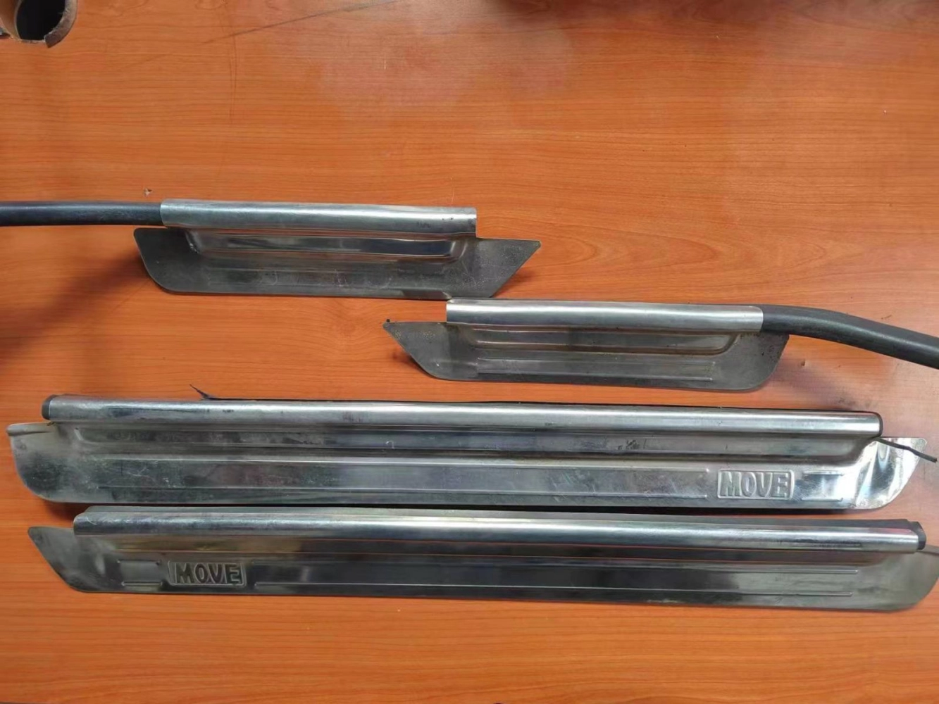 DAIHATSU L900 PERDUA KENARI DOOR STEP SET