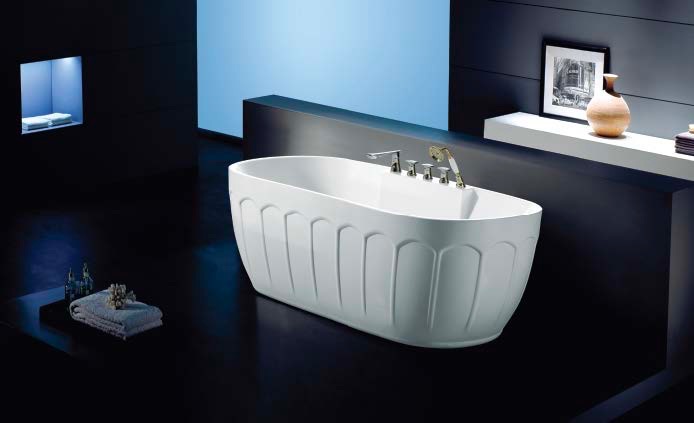 VK-A159 Free Standing Acrylic Bathtub 1700mm – Modern White Bathtub with Shower Mixer, Bath Spout & Hand Shower