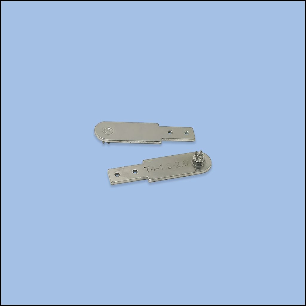 JK-T988A-0218-S11一体四眼送扣爪1.2×2.6 (140816029)