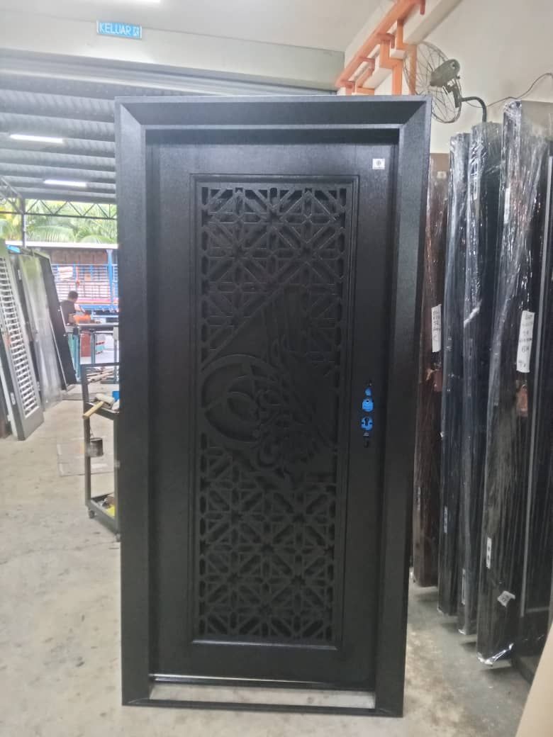 SAFETY DOOR 3X7 BLACK LC709 BLACK RH[OPEN IN]