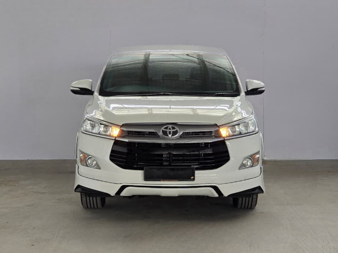 2017 Toyota Innova G 2.0 Auto