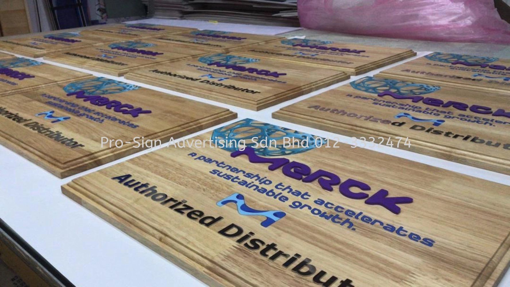 3D WOOD SIGN/ PLAQUE (MERCK, 2021, SUBANG)