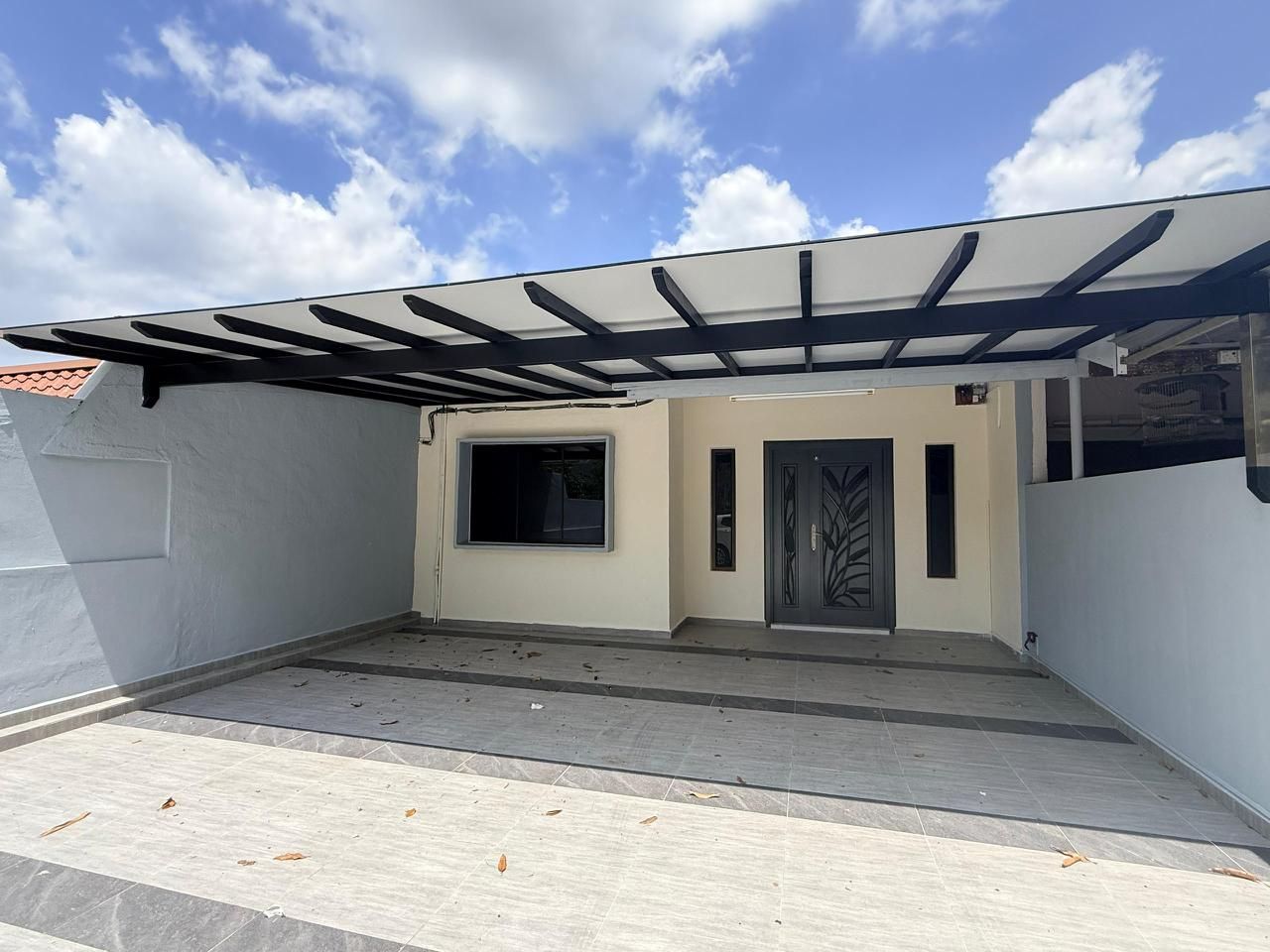[FOR SALES] Taman Dato Penggawa Single Storey Terrrace House 3bed Tampoi Johor Bahru