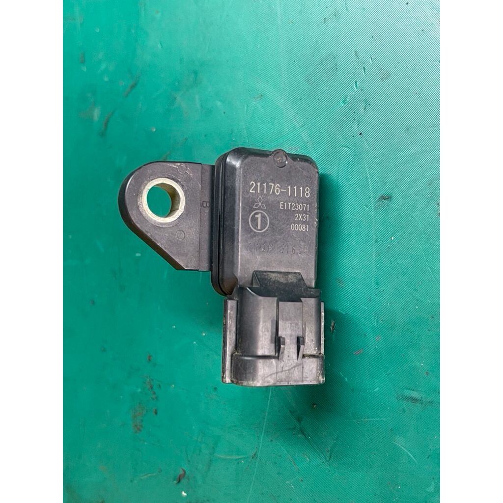 KAWASAKI ZX6R 636 NINJA MAP SENSOR 2003-2004 ( 21176-1118 )
