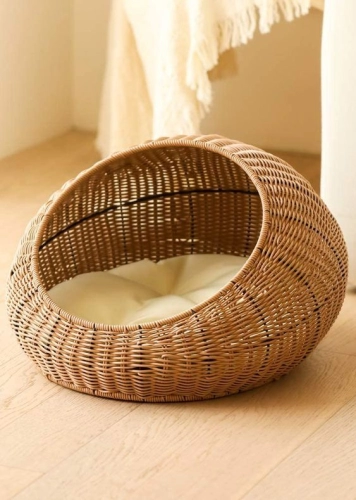 PB 009 - RATTAN PET BED