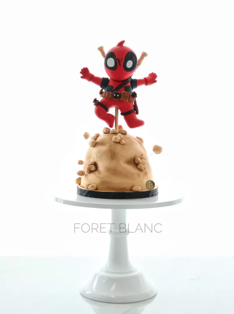 Deadpool Marvel Cake