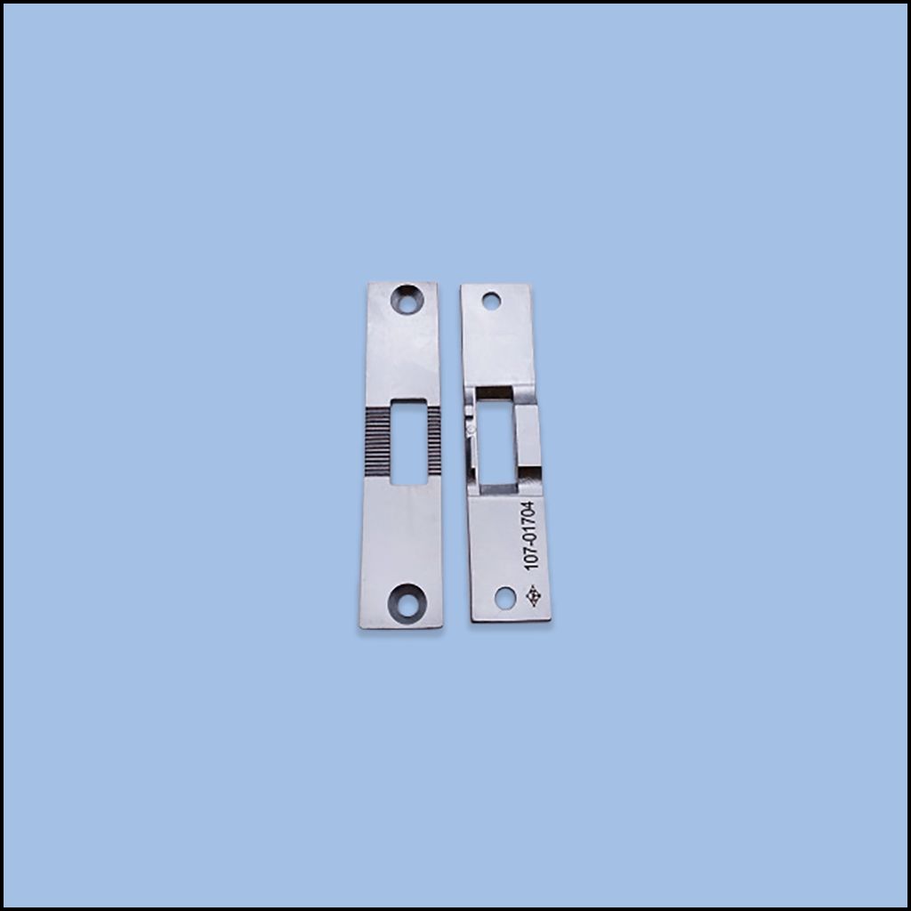 THROAT PLATE (107-01704)