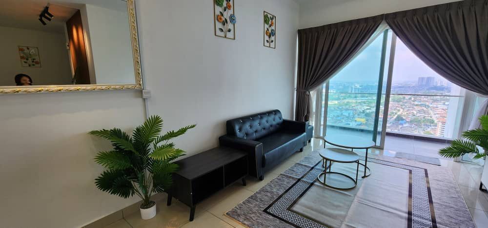 Pinnacle Tower @ JB Town – High Floor City View Unit for Sale