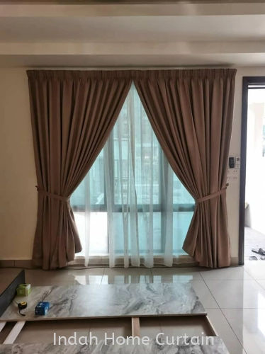 Installation Curtain & Blind in Condominium 