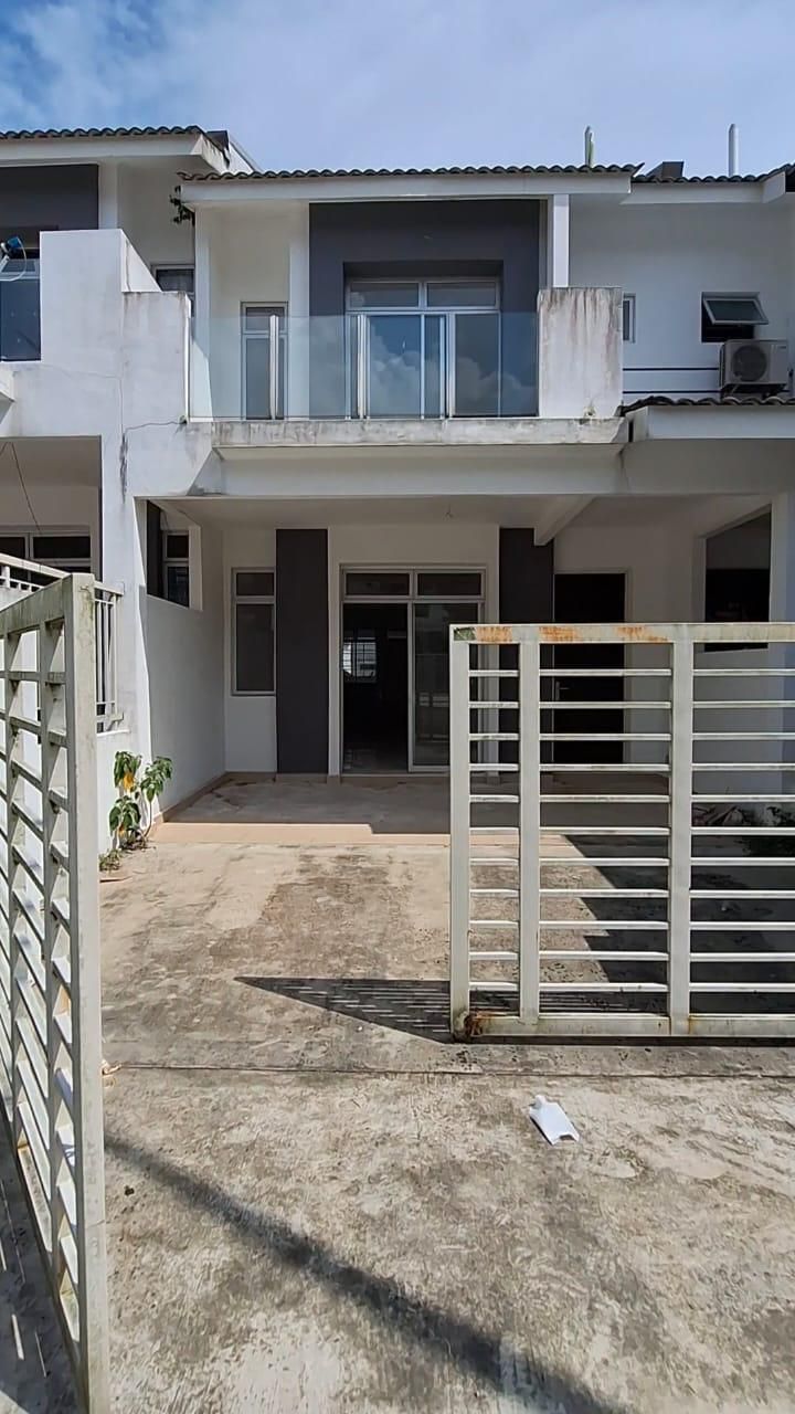 [FOR SALES] Taman Bestari Perdana 2 Storey Terrace House 4bed Nice Design Pasir Gudang Johor