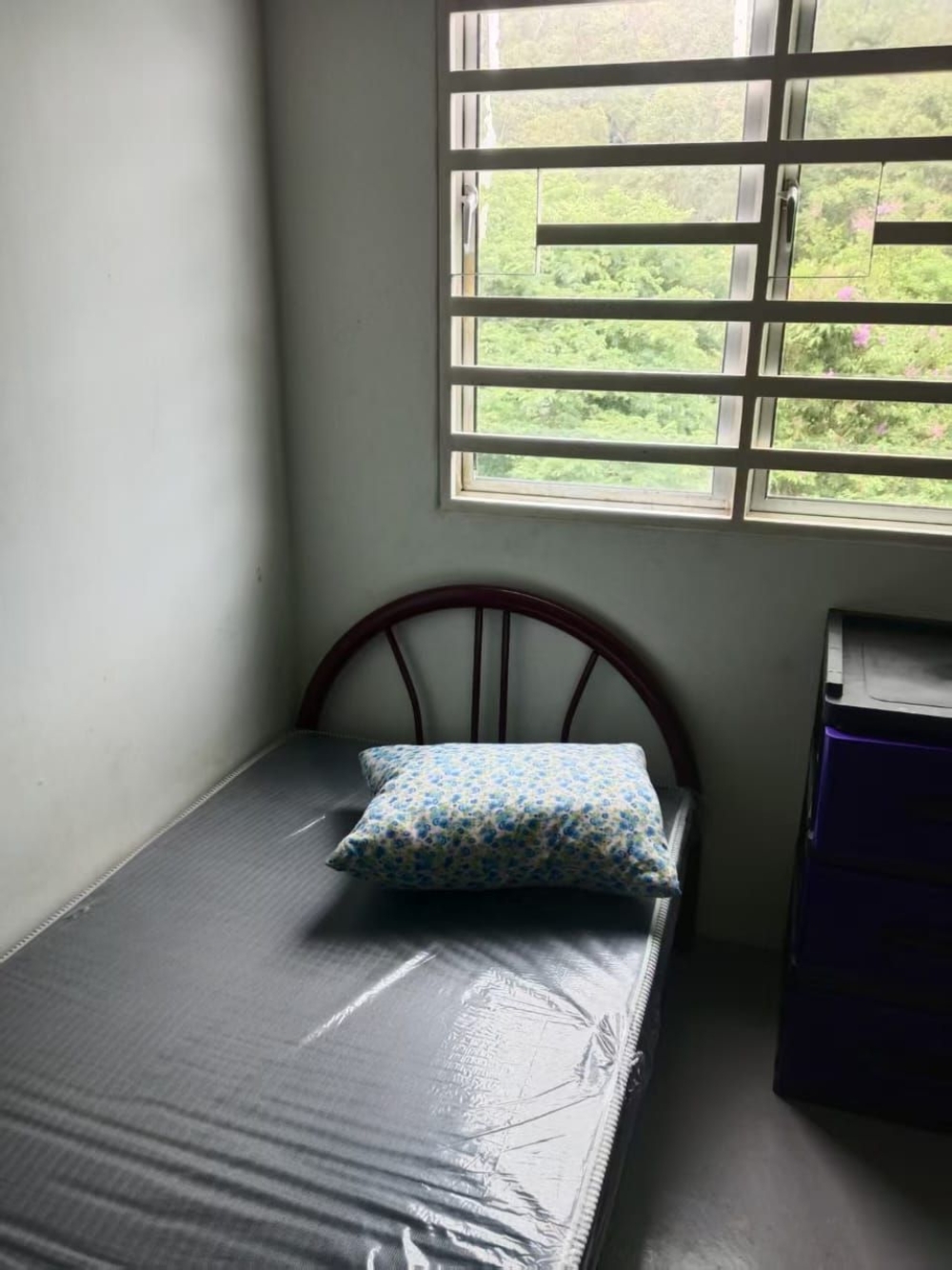 Double Decker Bed Malaysia – Metal Bunk Bed for Foreign Worker Hostel | Single Mattress High Density Rebond Foam | Pillow | Asrama Dorm Bed Full Set JTK Approved KL Penang Johor
