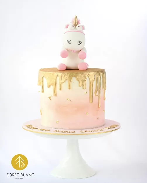 Minion Unicorn Cake