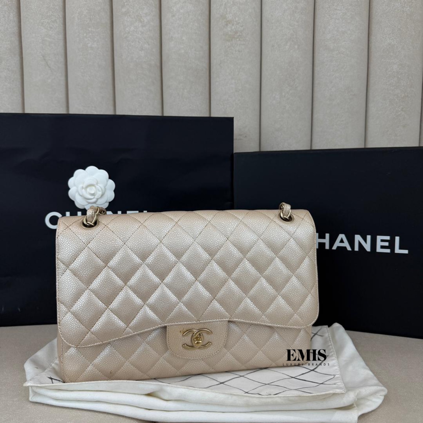 Chanel Caviar Classic Flap Jumbo- Preloved Luxury Bag