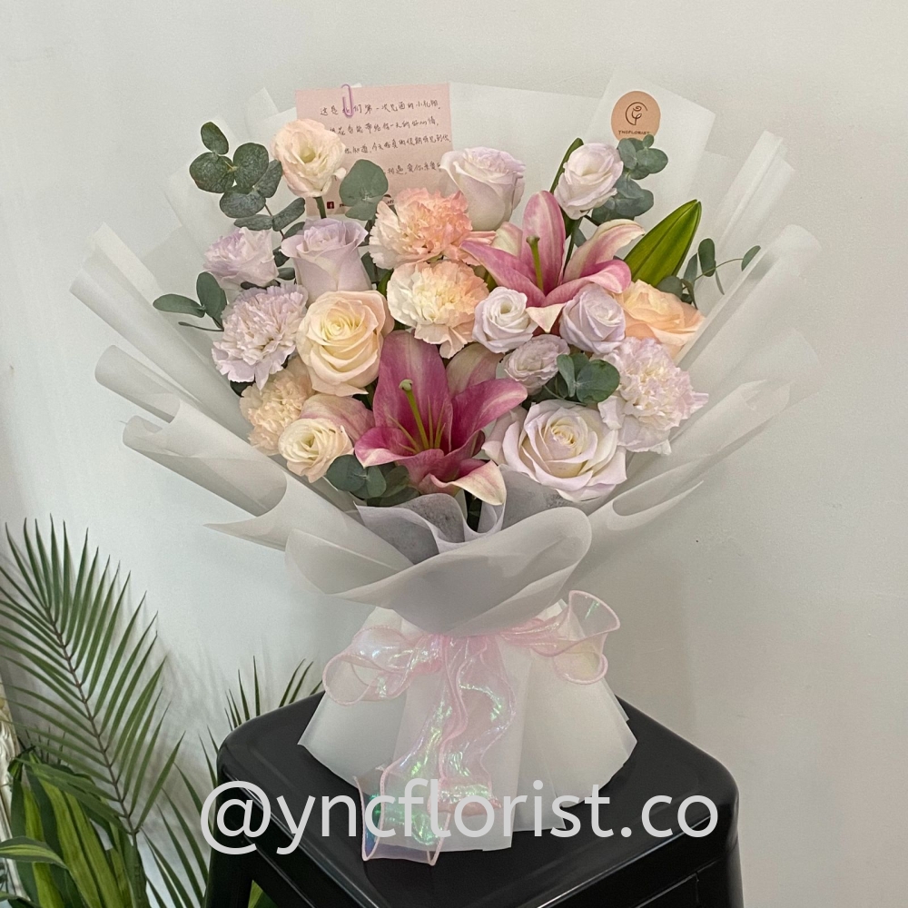 Fresh Lily with Carnation and Roses (M)