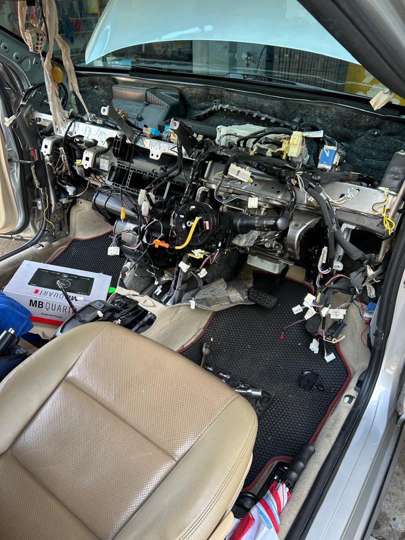 AIR CON SERVICE AND REPAIRS