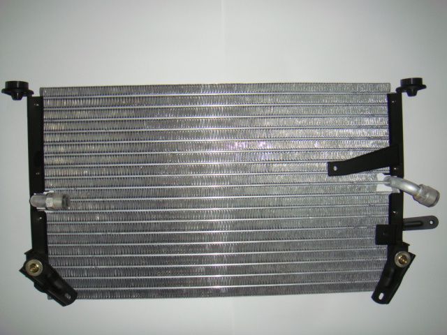 Tyt Hilux (O/M) SR Turbo (C) [SWJ-29]