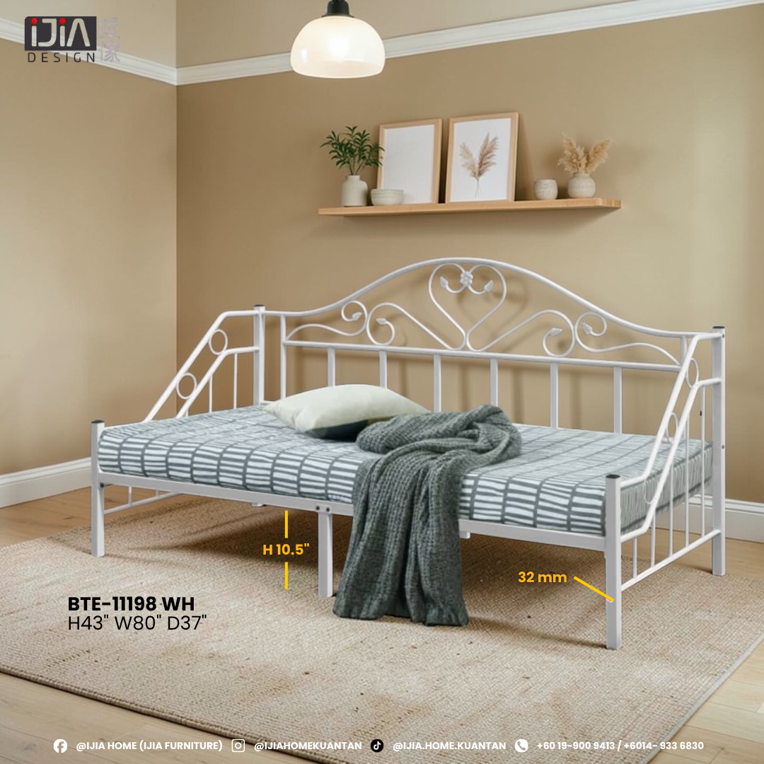 DAYBED
