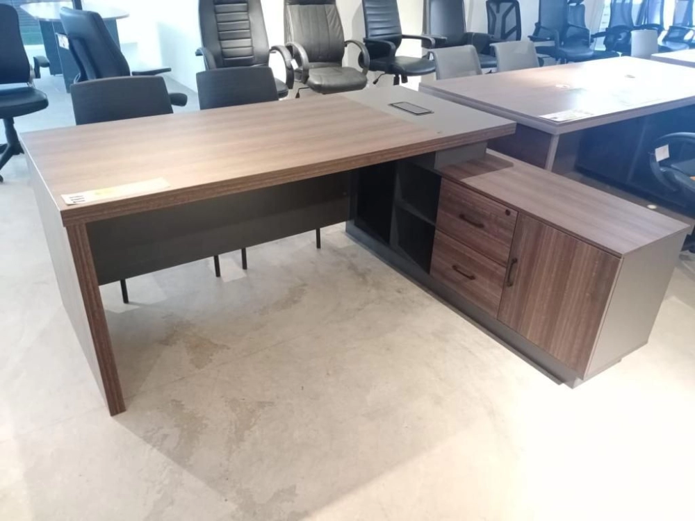 Modern L Shape Modern Director Table | Office Table Penang | Office Furniture Penang | Meja Moden Pejabat | Penang | Kl | Ipoh Perak | Johor Bahru | Petaling Jaya | Kulim Lunas Kedah