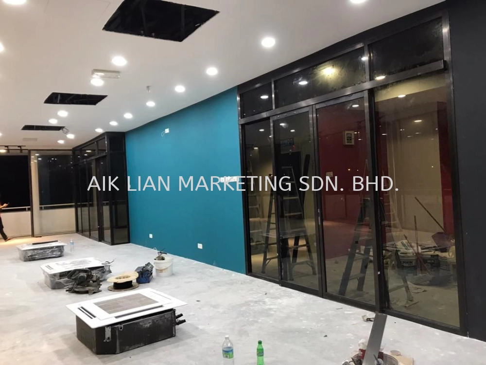 COMMERCIAL SHOPFRONT GLASS & ALUMINIUM WORKS AT SETAPAK, SEMENYIH, SELAYANG