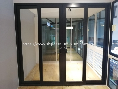 High Classic Sliding Door at Bangi