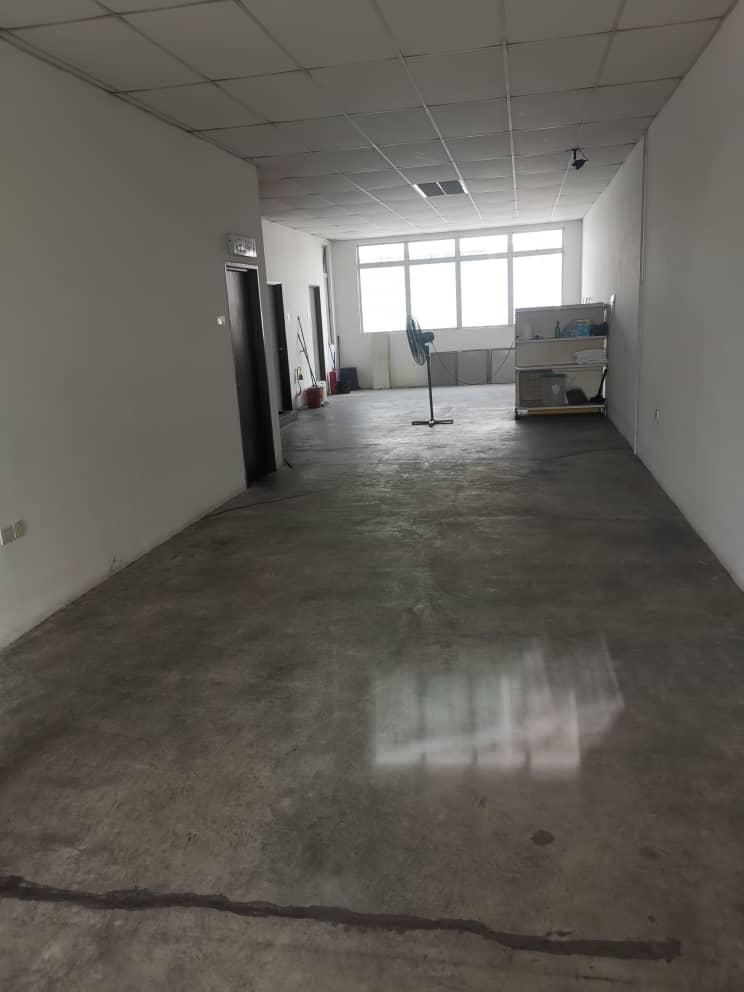 [FOR RENT] Taman Mutiara Rini 3 Storey Shop Office Skudai Johor Bahru