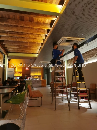 Ceiling Cassette Air Conditioner Repair For Shop ( Baiki Penghawa Dingin Kaset Siling untuk Kedai )