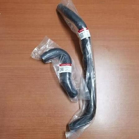 Original Perodua Alza (2009 – 2021) Radiator Upper Top & Lower Bottom Hoses (Top: 16571-BZ050 | Lower: 16572-BZ050)