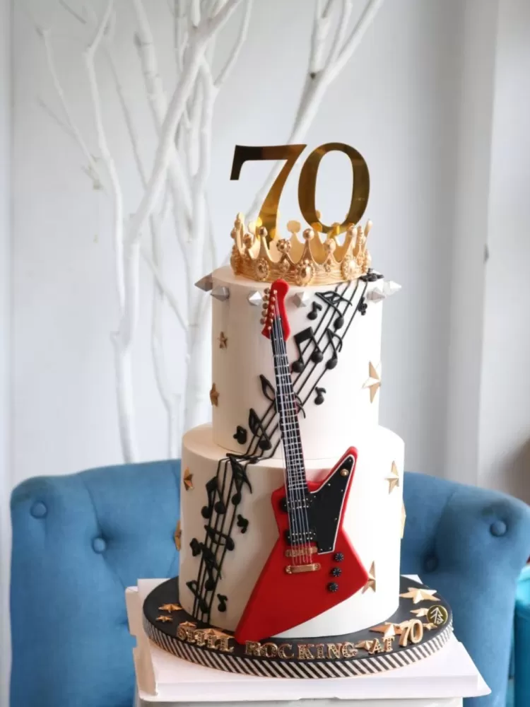 Rock N Roll Guitar Crown Cake