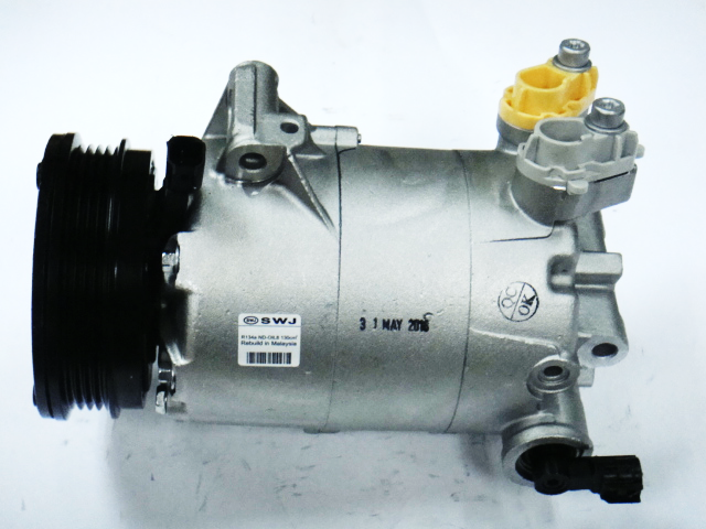 F.Escape 2.0 (2013-16) VS16 4PK R134a (Re) [FOR 048]