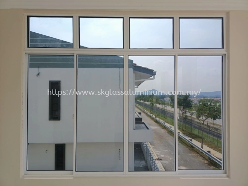 Sliding Window at Sungai Buloh