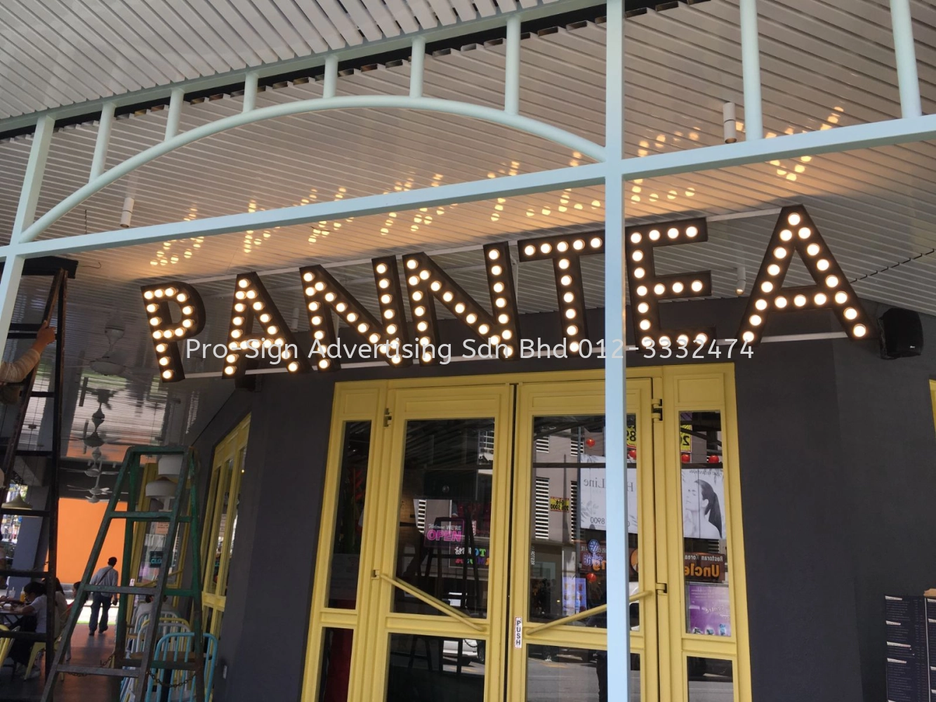 MARQUEE LIGHTBULB SIGNAGE (PANNTEA, SRI PETALING, 2019)