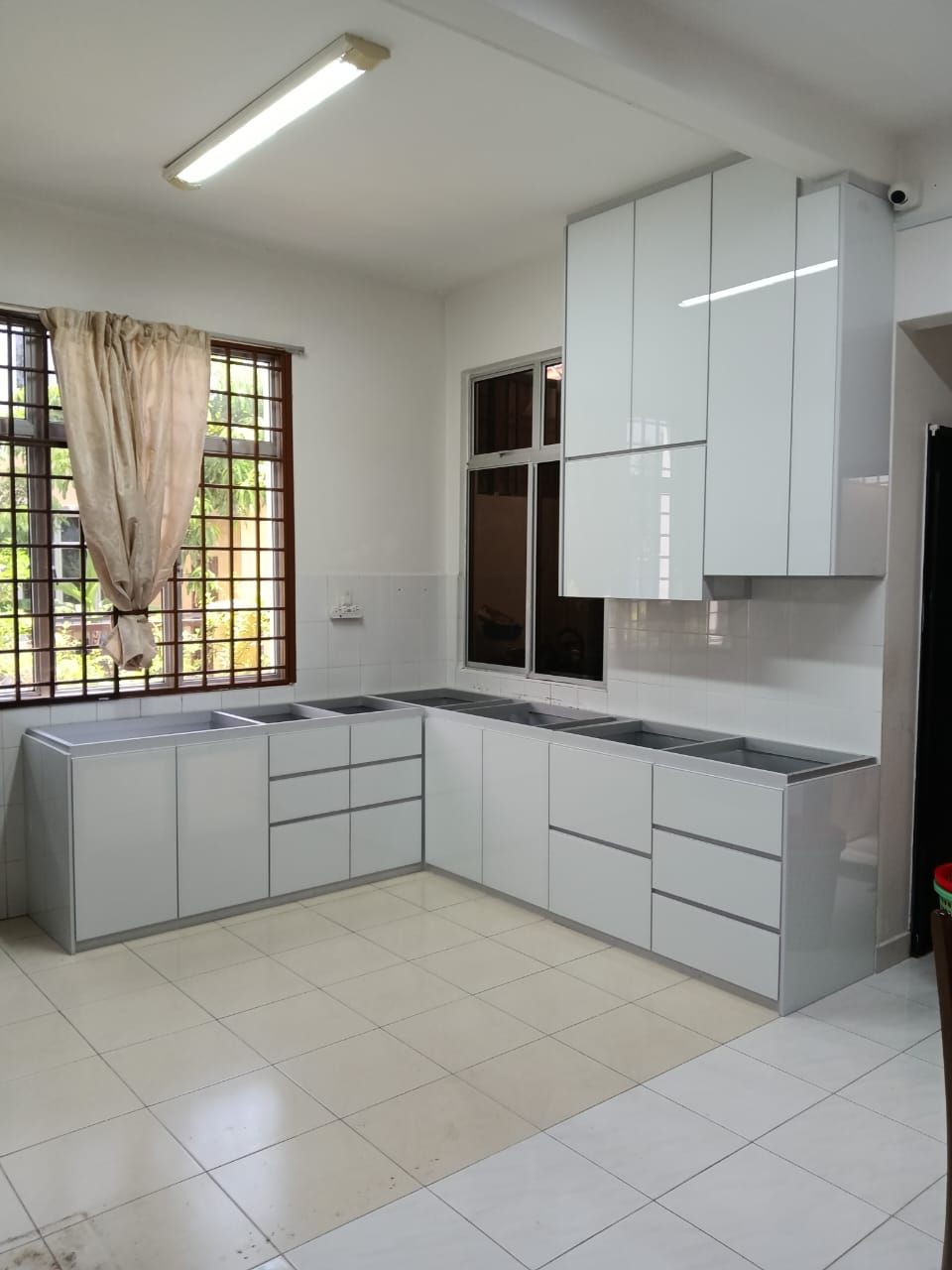Aluminium Kitchen Cabinet At Taman Mutiara Rini Johor Bahru