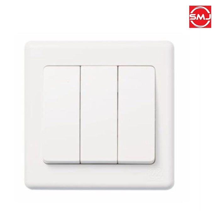 MK S4783WHI 10A 3 Gang 2 Way SP Switch (SIRIM Approved)
