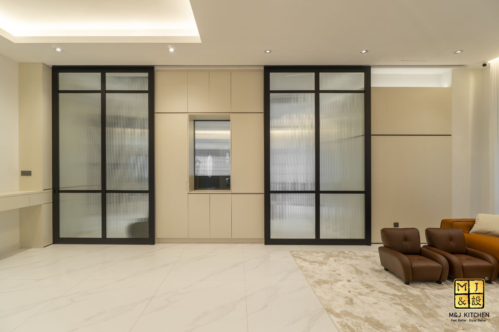 Modern Creamy Luxe Style