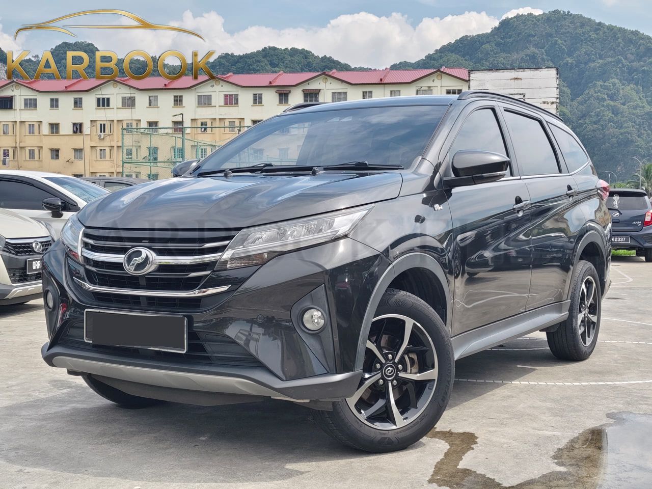 Perodua Aruz 1.5 2019 – Black