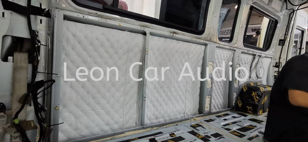 Leon maxus v80 window Van conver Mobile Office - Fully Sound Heat Damping Proof System