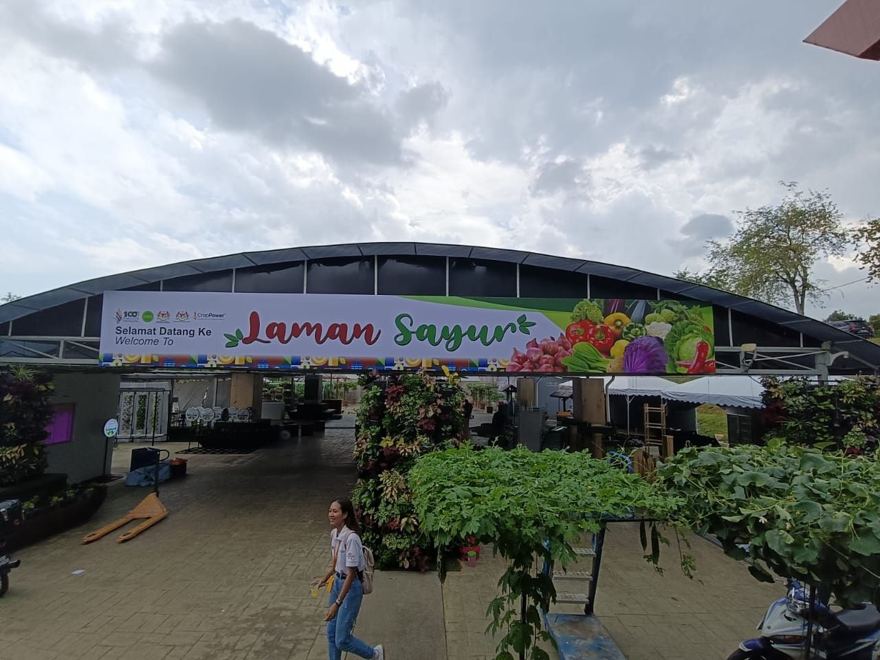 Retail Billboard Signage at PUDU | HULU LANGAT | SETAPAK | KOTA KEMUNING