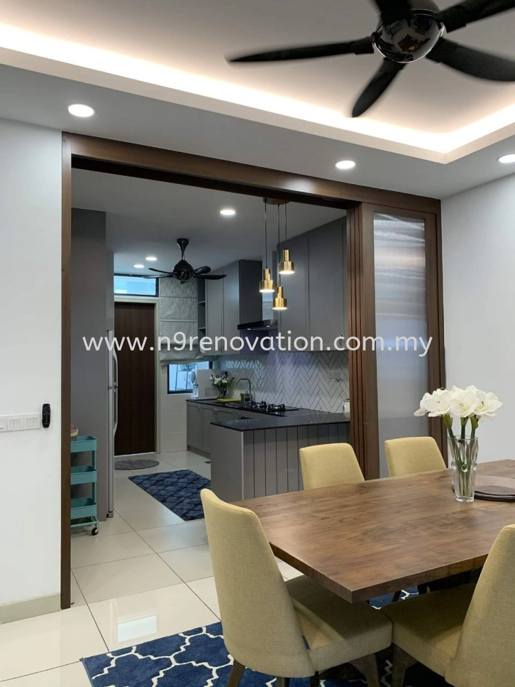 Aluminum Folding Door