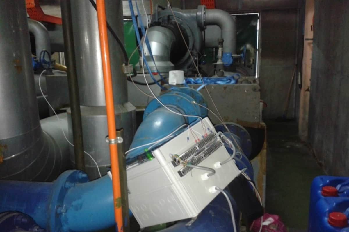 Low kWRT (Kilowatt per Refrigeration Ton) chiller upgrade