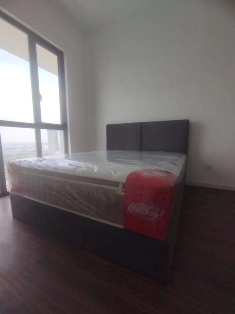 Goodnite Tender Love Queen Mattress | Modern Queen Bed | Goodnite Contour Latex Pillow | Goodnite Bed Mattress Store Penang | KL | Jitra | Kulim | Lunas | Kilang Lama | Baling | Bertam | Kepala Batas | Sungai Petani