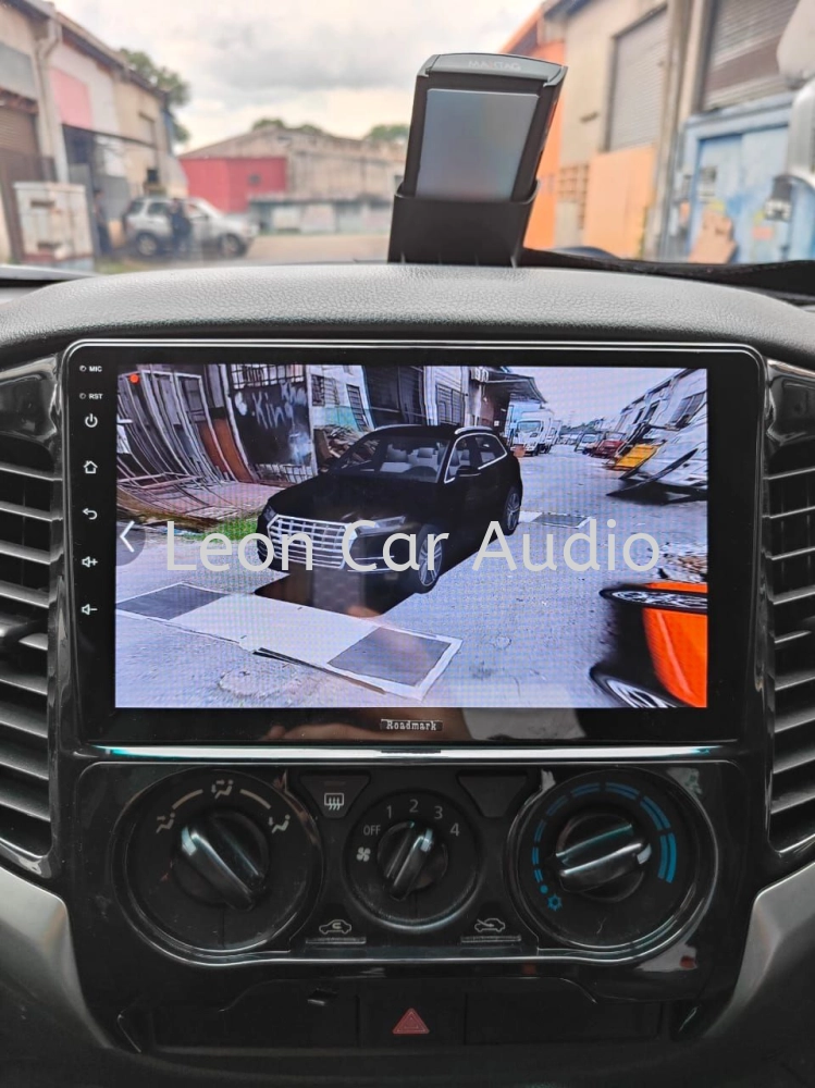 Mitsubishi Triton L200 4x4 oem 9" fhd 2ram 32gb 8core DSP Wifi GPS USB 360 3D Panaromic DVR Player