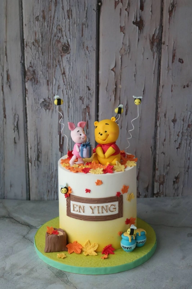 WInnie Pooh cake