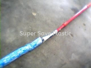 FEATHER DUSTER LONG HANDLE